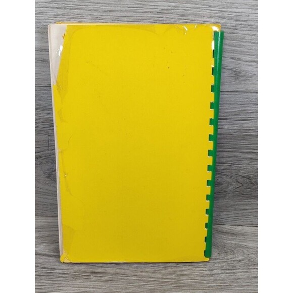 St. Johns Episcpal Church Cookbook, Saginaw, Michigan 1952-St. Hildas Group - Picture 3 of 7